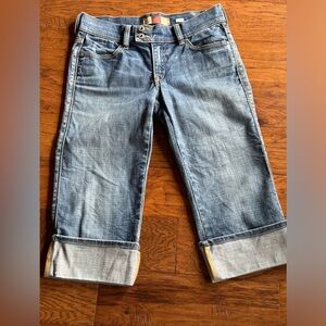 Old Navy Cuff Denim Capris‎